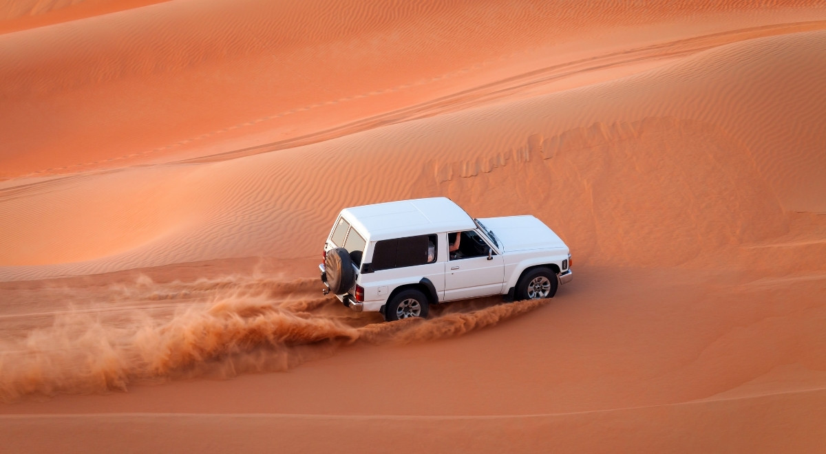 difference between red dune safari and desert safari